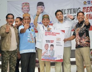 Pasangan Agustiar-Edy Luncurkan Kartu Digital Huma Betang Sejahtera