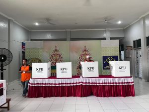WBP Lapas Narkotika Kasongan Salurkan Hak Pilih di TPS Khusus