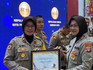 Polres Katingan Terima Penghargaan Ombudsman RI