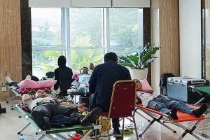Aksi Kemanusiaan Sembari Berikan Edukasi Transaksi Non-Tunai