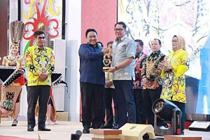 Gelar Pemberian Anugerah Keterbukaan Informasi Badan Publik