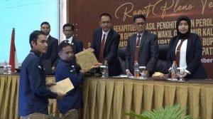 KPU Kobar Sampaikan Hasil Rekap Pilgub