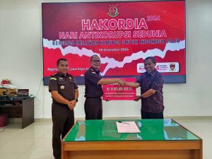 Kejaksaan Kembalikan Barbuk Perkara Korupsi Rp 16 Miliar Lebih