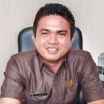 Ketua DPRD Gunung Mas Binartha.