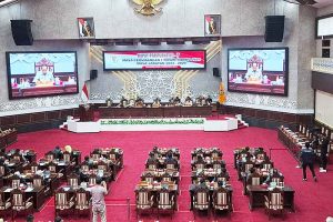 Komposisi Lengkap Jajaran DPRD Kalteng Disusun