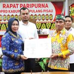 Pj Bupati Pulpis Hadiri Rapat Paripurna Dewan