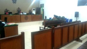 Ujang Iskandar Dituntut 7,5 Tahun