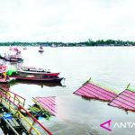 Diduga-Bocor_-Kapal-Wisata-Tenggelam