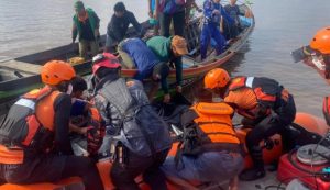 Kapal Pasir Karam, Nyawa ABK Melayang