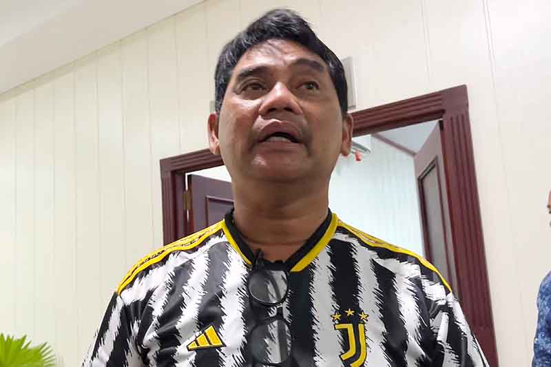 Kepala Dinas PUPR Kalteng, Shalahuddin