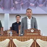 Ketua DPRD Seruyan Zuli Eko Prasetyo saat memimpin rapat paripurna.