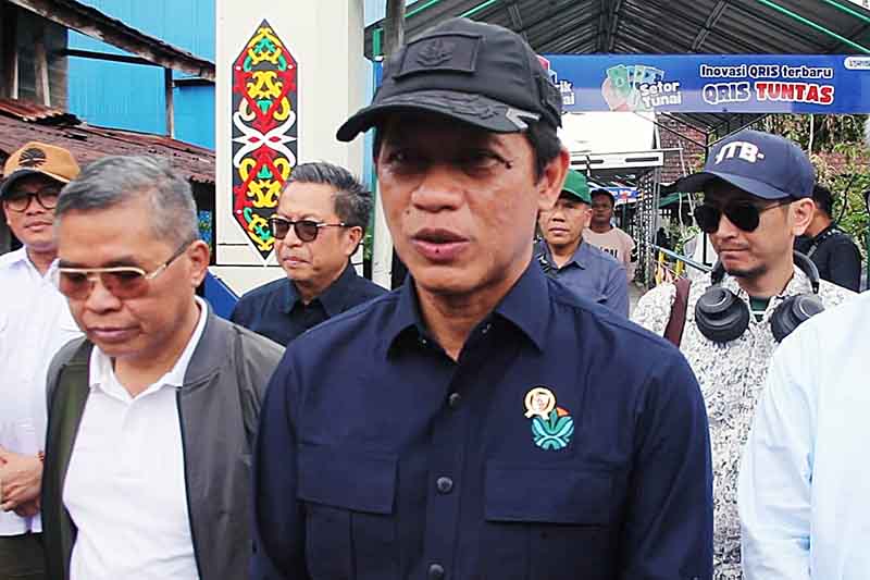 Menteri LHK RI, Hanif Faisol Nurofiq