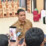 Oknum Kepsek Diduga Lecehkan Biduan