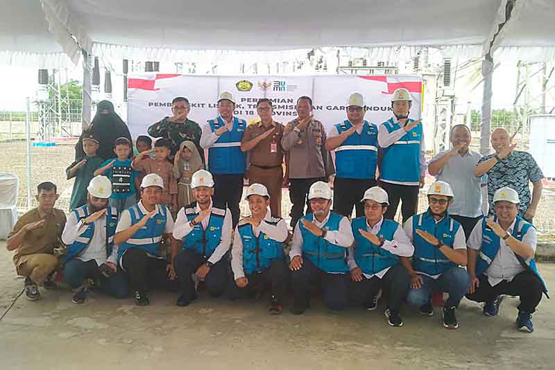 Pemkab Harapkan Seluruh Desa Teraliri Listrik
