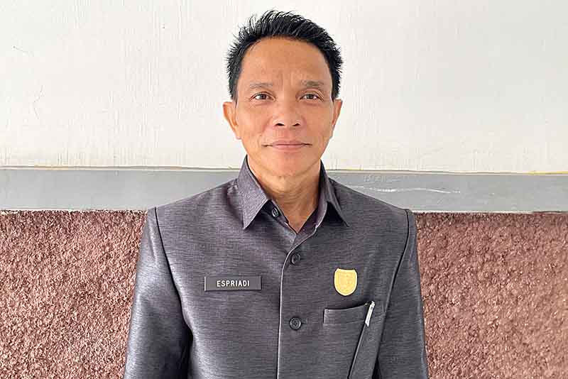 Wakil Ketua DPRD Gunung Mas, Espriadi