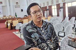 Minta Pemda Segera Perbaiki Jalan Sandul – Derawa