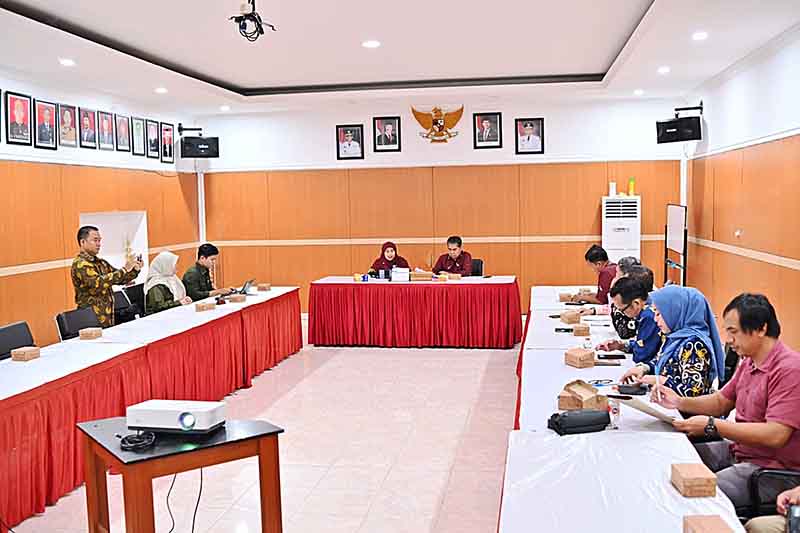Badan Keahlian DPR RI Mengevaluasi Kebijakan Pendidikan