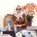 Bahas Busana Jagau Nyai sebagai Identitas Duta Pariwisata