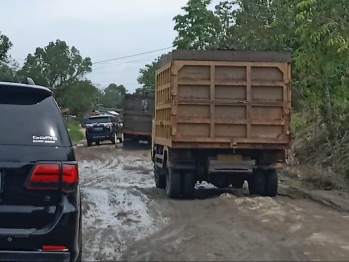 Angkutan PBS Masih Melenggang Bebas