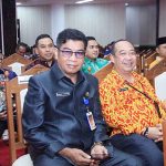 Kepala Dinas Lingkungan Hidup Provinsi Kalteng, Joni Harta menghadiri Rapat Paripurna ke-3