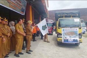Pemda Kapuas Salurkan Bantuan Untuk Para Korban Banjir 