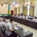 Pemkab Bahas Pembangunan Jalan Tumbang Sanamang - Nanga Pinoh