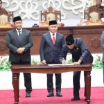 Pengumuman Usul Pemberhentian dan Pengesahan Calon Gubernur