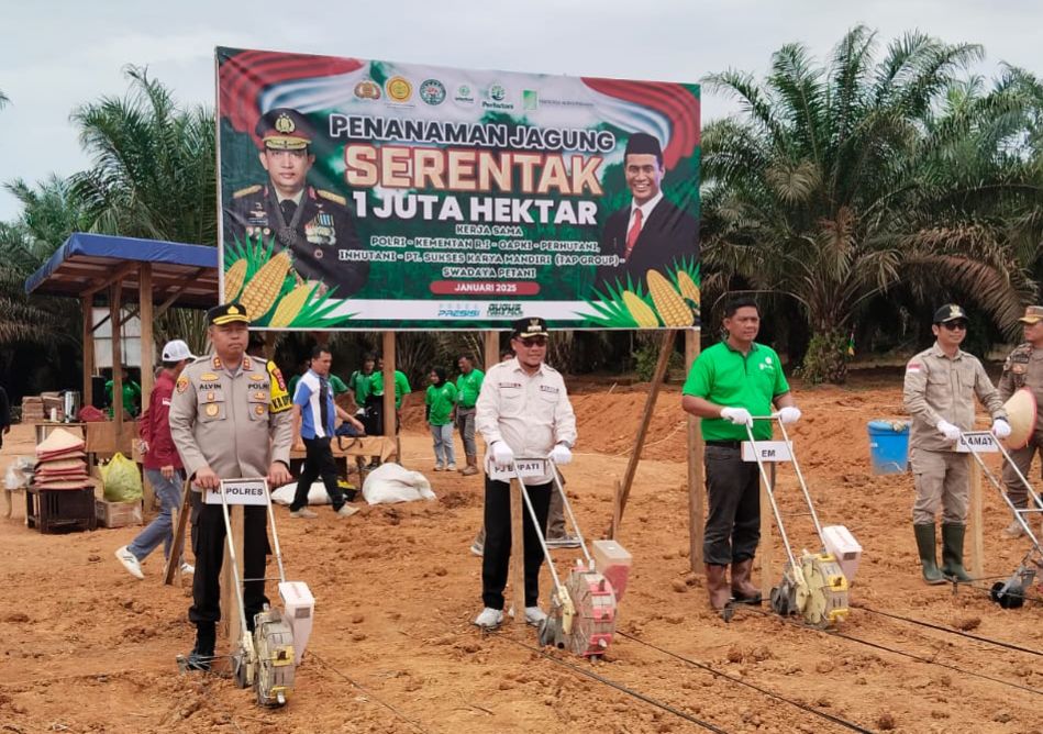 Pj Bupati Sukamara Hadiri Launching Ketahanan Pangan Penanaman Jagung