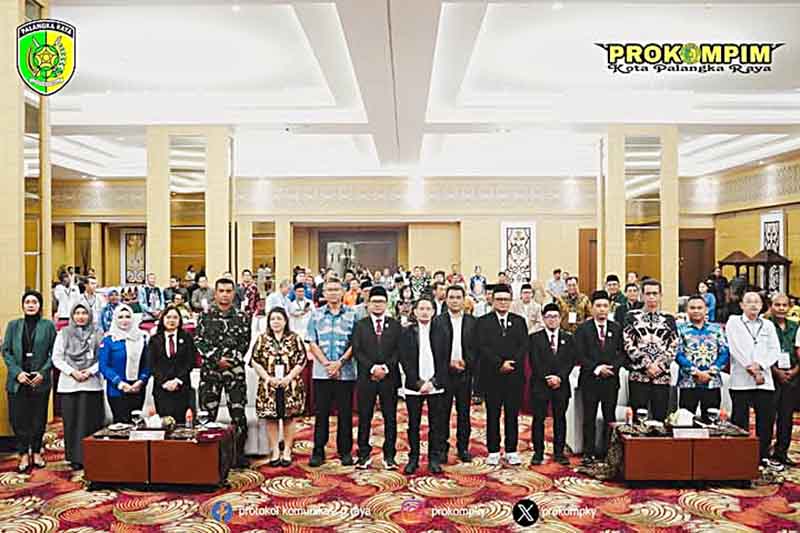 Pj Walikota Palangka Raya Hadiri Pleno Penetapan Walikota Terpilih