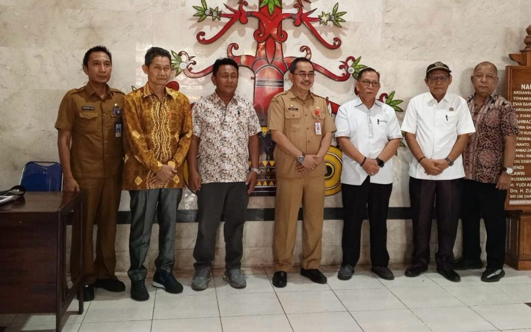 Sekwan Kapuas Terima Kunker Anggota DPRD Tapin