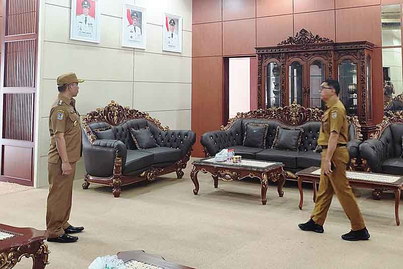 Wabup Cek Kondisi Rumah Dinas Jabatan Bupati Katingan