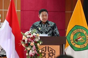 Wagub Hadiri Pengukuhan Dua Guru Besar UPR
