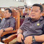 Anggota DPRD Gunung Mas Tuah
