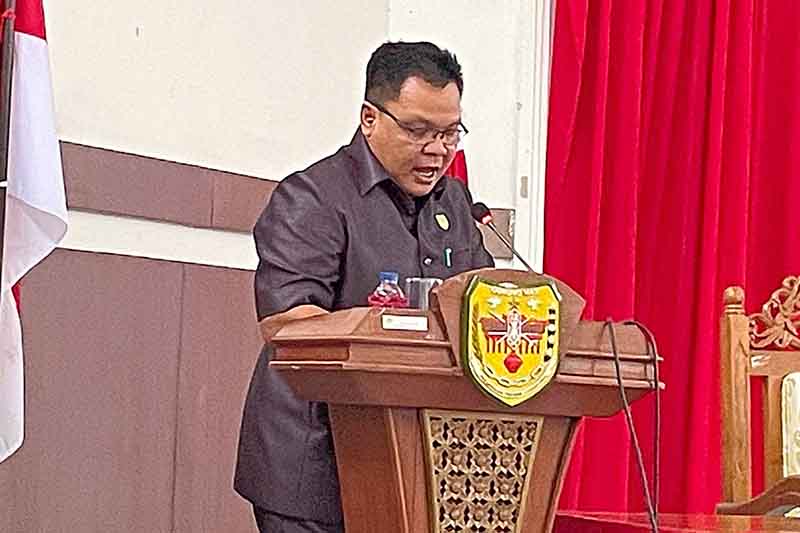 Anggota DPRD Kabupaten Gumas Darwinson Concon