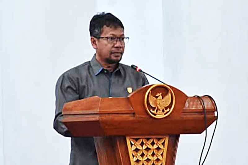 Anggota DPRD Seruyan Arahman saat kegiatan rapat paripurna.