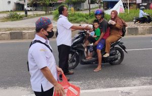 Batal Unjuk Rasa, CPNS dan PPPK Katingan Bagikan Takjil