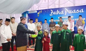Bupati Harapkan Tenaga Kesehatan Semangat Jalankan Tugas
