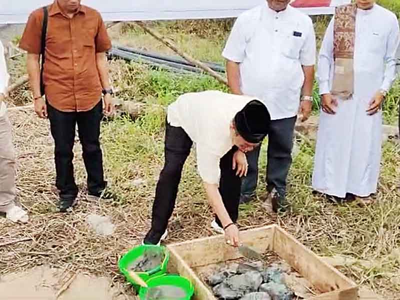 Bupati Kapuas Berikan Bantuan Pembangunan Masjid