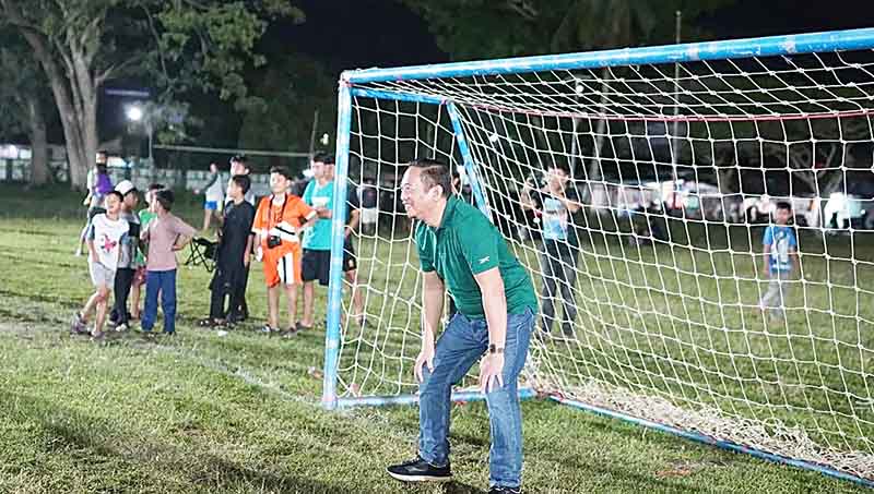 Bupati Sukamara Buka Ramadan Cup Mini Soccer Turnamen