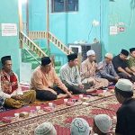 Bupati dan Wakil Bupati Bukber di Masjid At-Taqwa Desa Buntoi