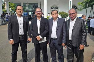 Rektor UPR Hadiri Diskusi Panel Bersama Presiden RI