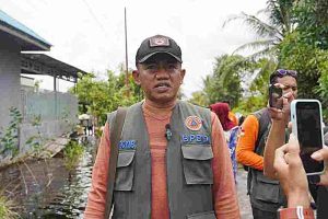 Salurkan Bantuan Sembako ke Korban Banjir di Palangka Raya