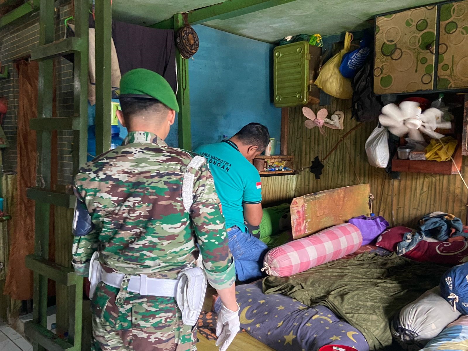 Tingkatkan Kesiapsiagaan, Lapas Narkotika Gelar Razia Gabungan