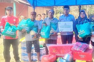 Wabup Kotim Turun Langsung Bantu Korban Kebakaran