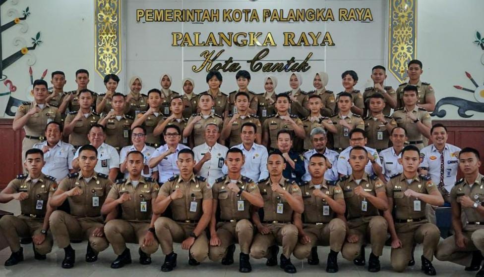 37 Praja IPDN Magang di Pemko Palangka Raya