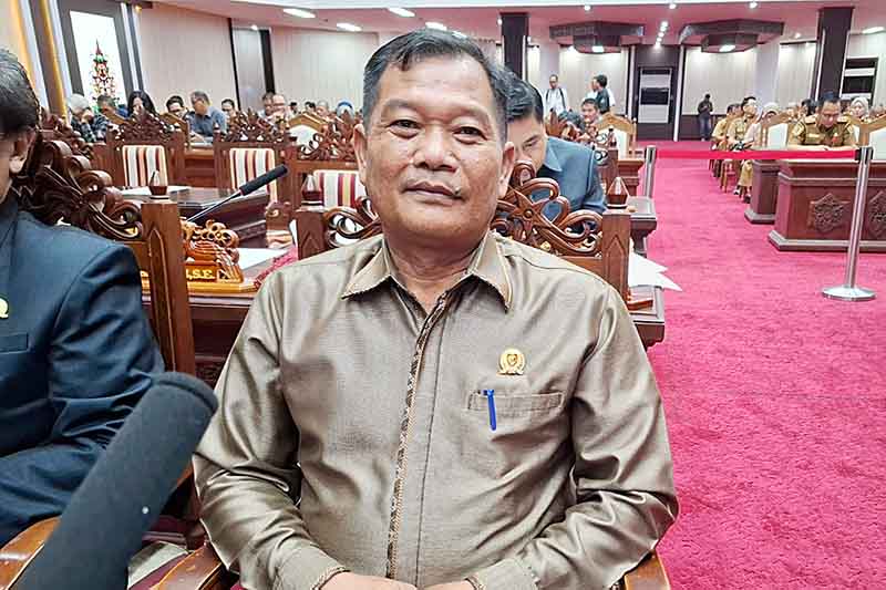 Anggota DPRD Kalteng Sutik