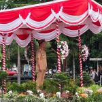 Foto Gubernur Pimpin apel