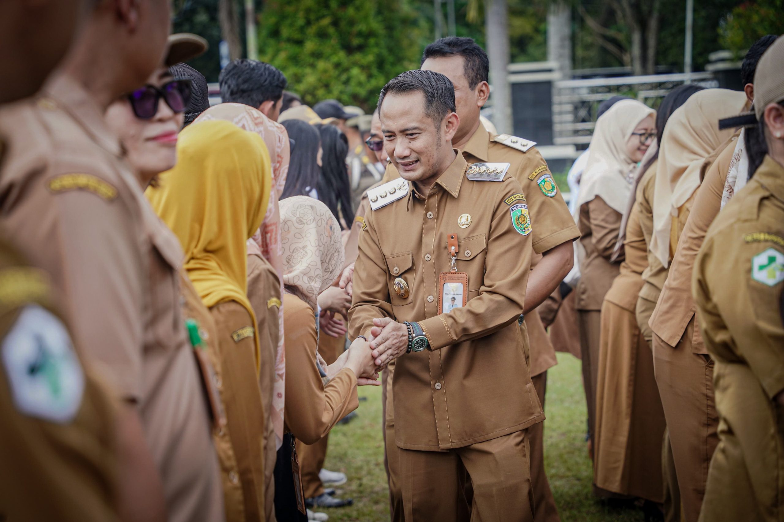 Tindak Tegas ASN yang Tidak Hadir
