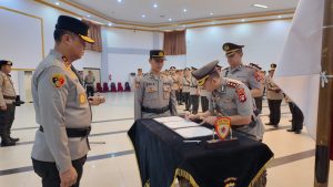Tujuh Kapolres dan Tiga PJU di Kalteng Berganti