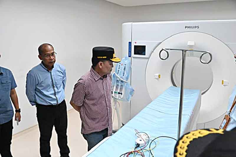 Gubernur Tinjau Fasilitas RSUD Hanau Siap Beroperasi